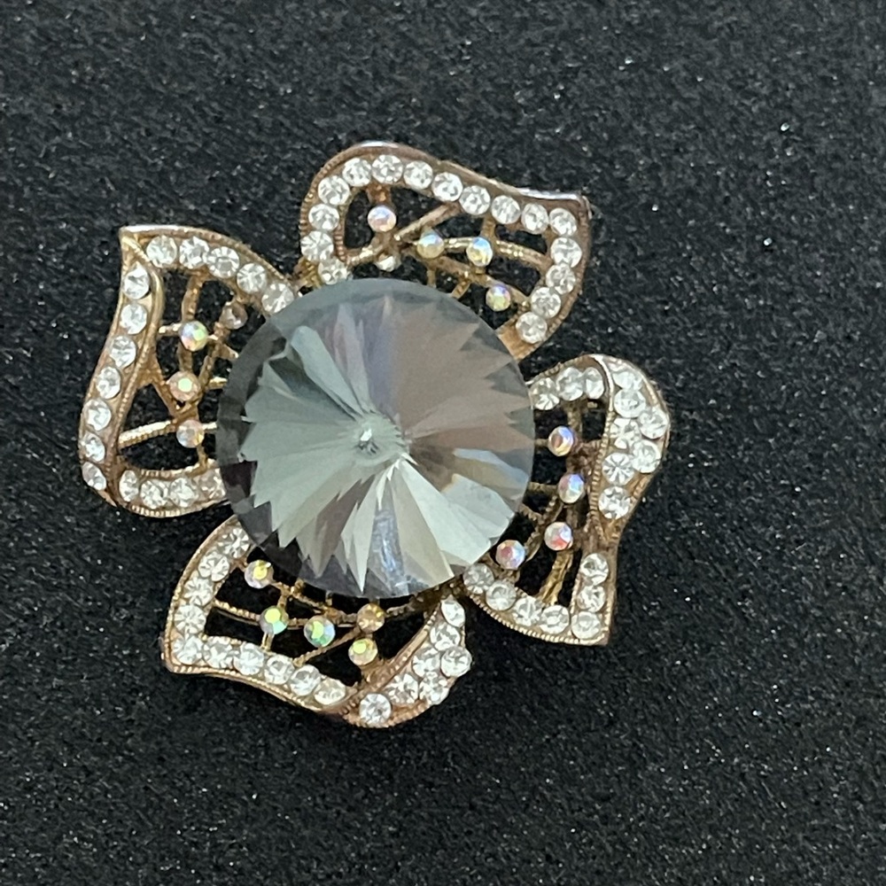 Rhinestone Brooch Pin